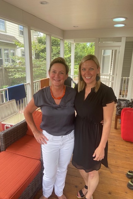 Amy and Molly Brendmoen